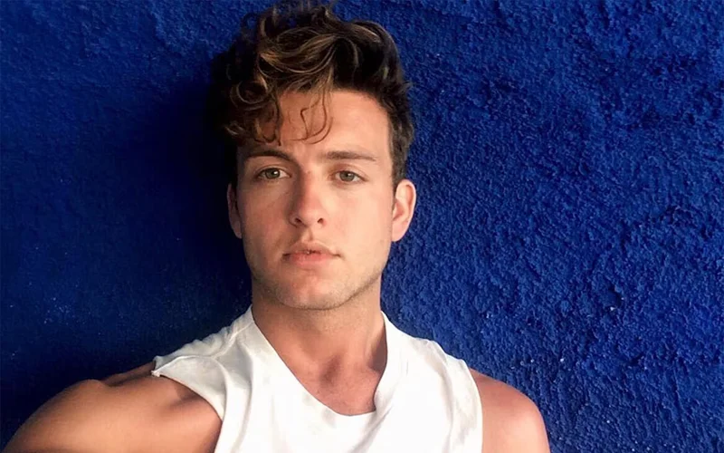 Cameron Robbie